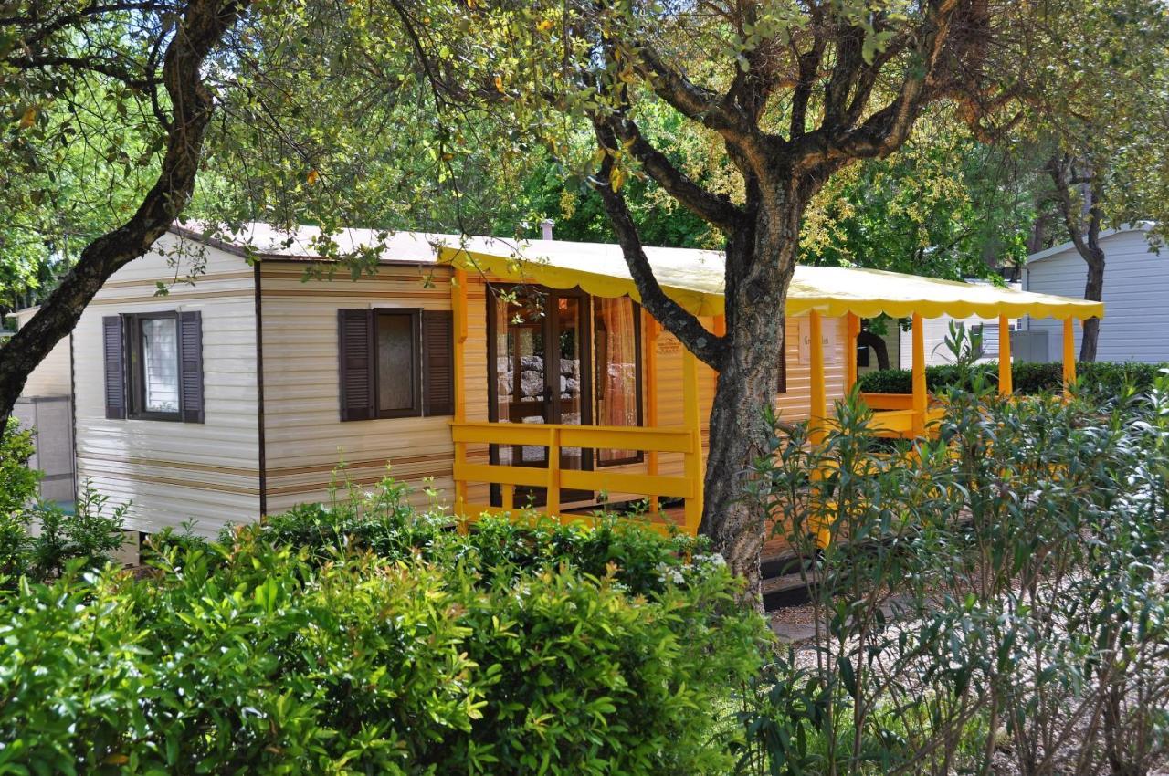 Greenchalets Roquebrune Sur Argens מראה חיצוני תמונה